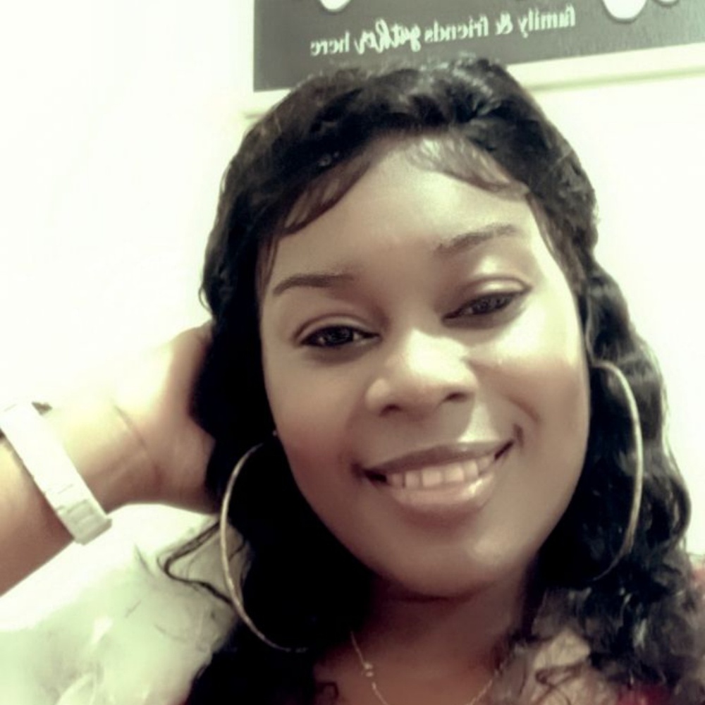 Meet your Posher, Melisa